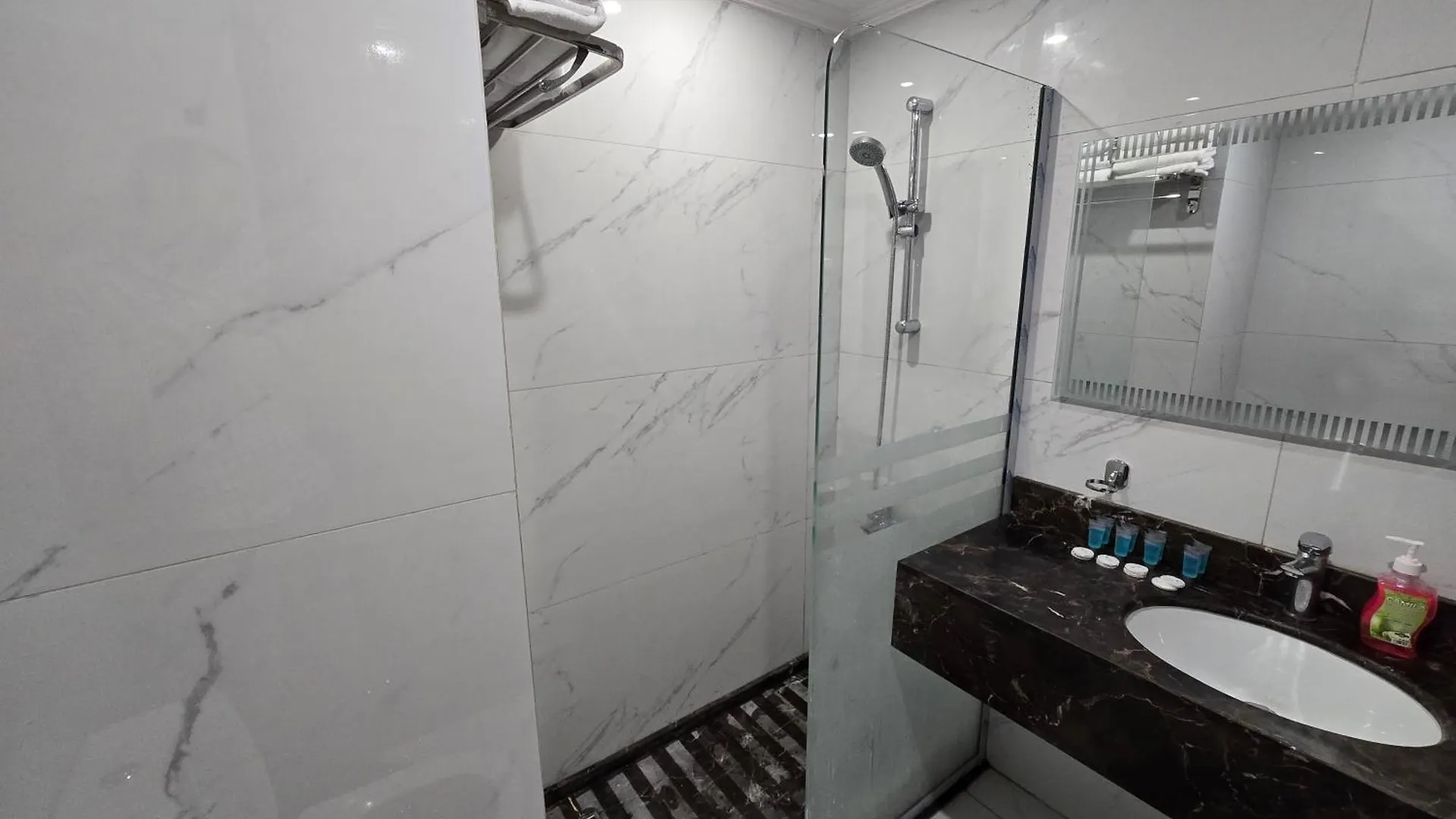 Araek Taiba Hotel Medina Saudi Arabia